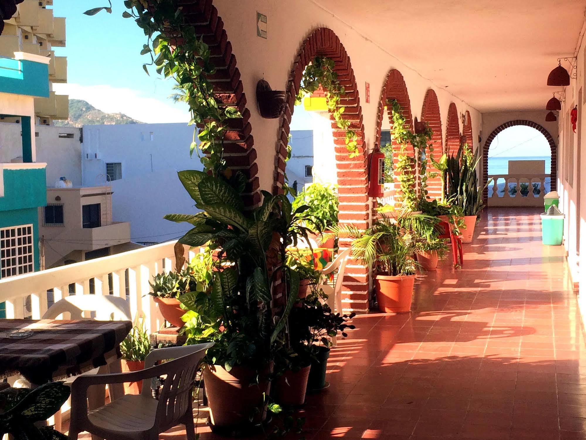 Mariana Apartamentos Mazatlan Luaran gambar
